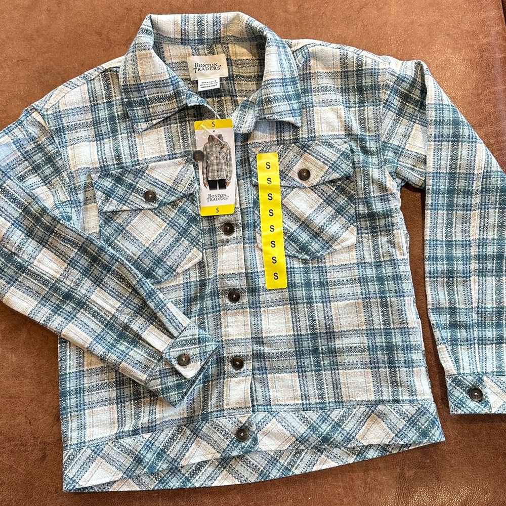 NWT Boston Traders Shacket, Light Plaid, Small